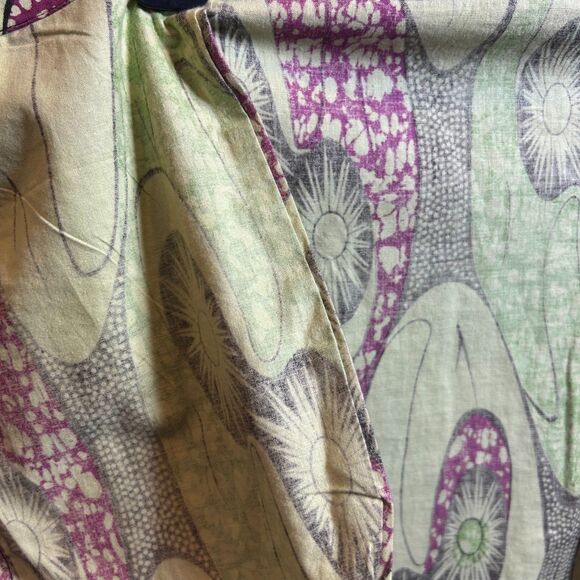 Unisex African Dashiki Tunic – Green and Purple Wax Print – Traditional Boho Fit - Picture 12 of 16